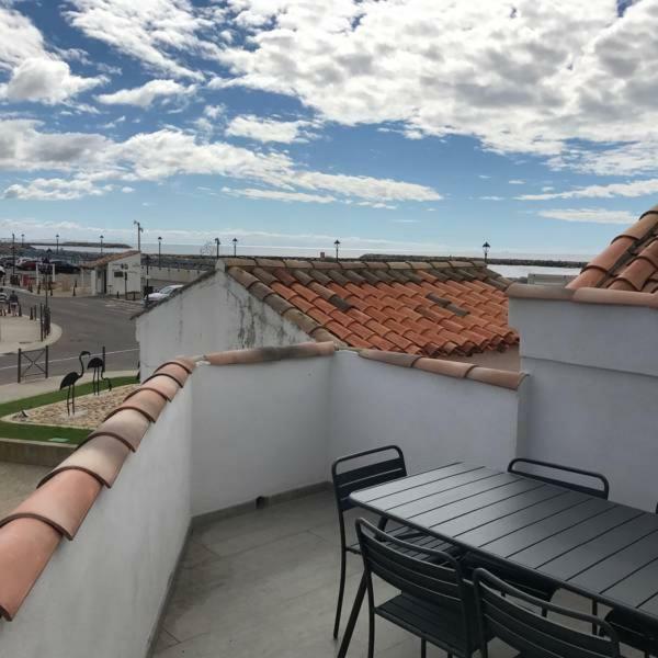 Appartement En Bord De Mer Saintes-Maries-de-la-Mer Luaran gambar